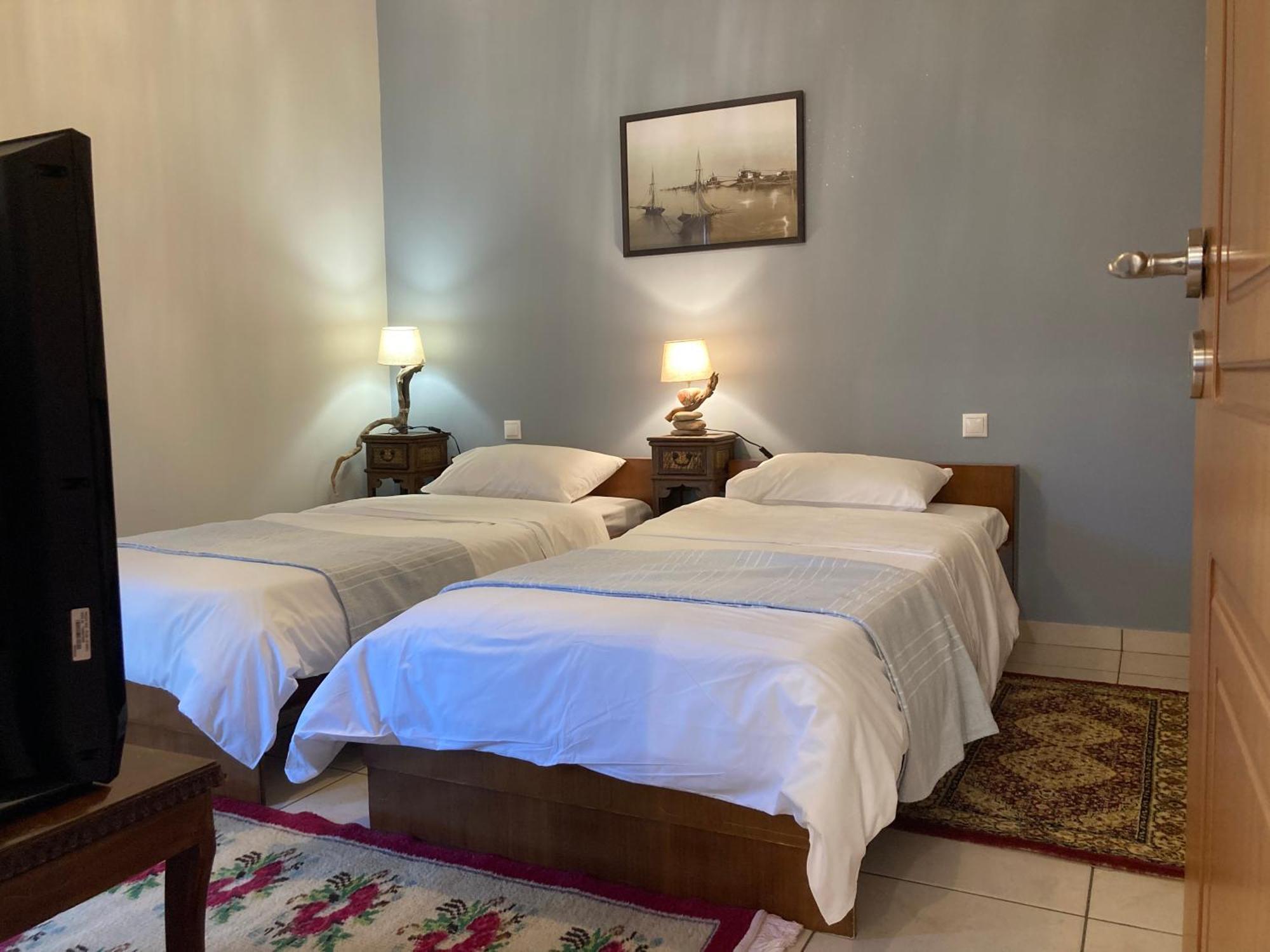 Brina'S Luxury Apartments Agioi Apostoloi  المظهر الخارجي الصورة
